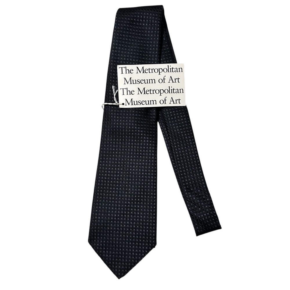 The Metropolitan Museum of Art Men’s 100% Silk  Japanese Check Neck Tie